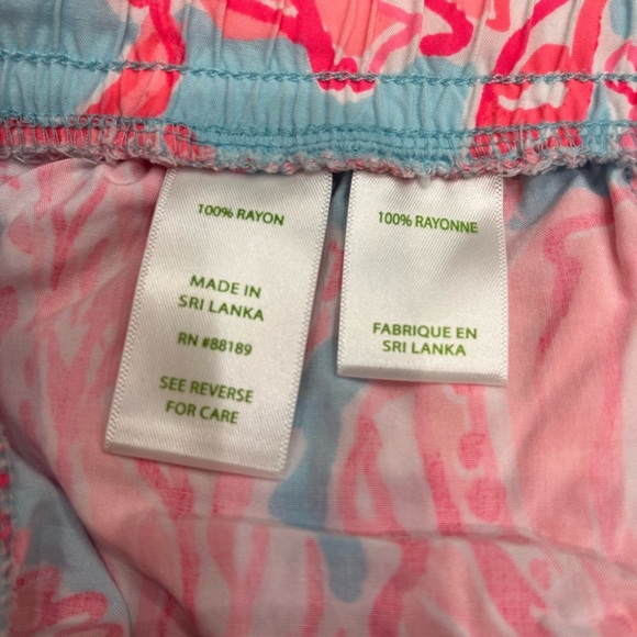 Lilly Pulitzer shorts - Picture 5 of 6